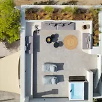 Beachfront 3br Iremia In Naxos *